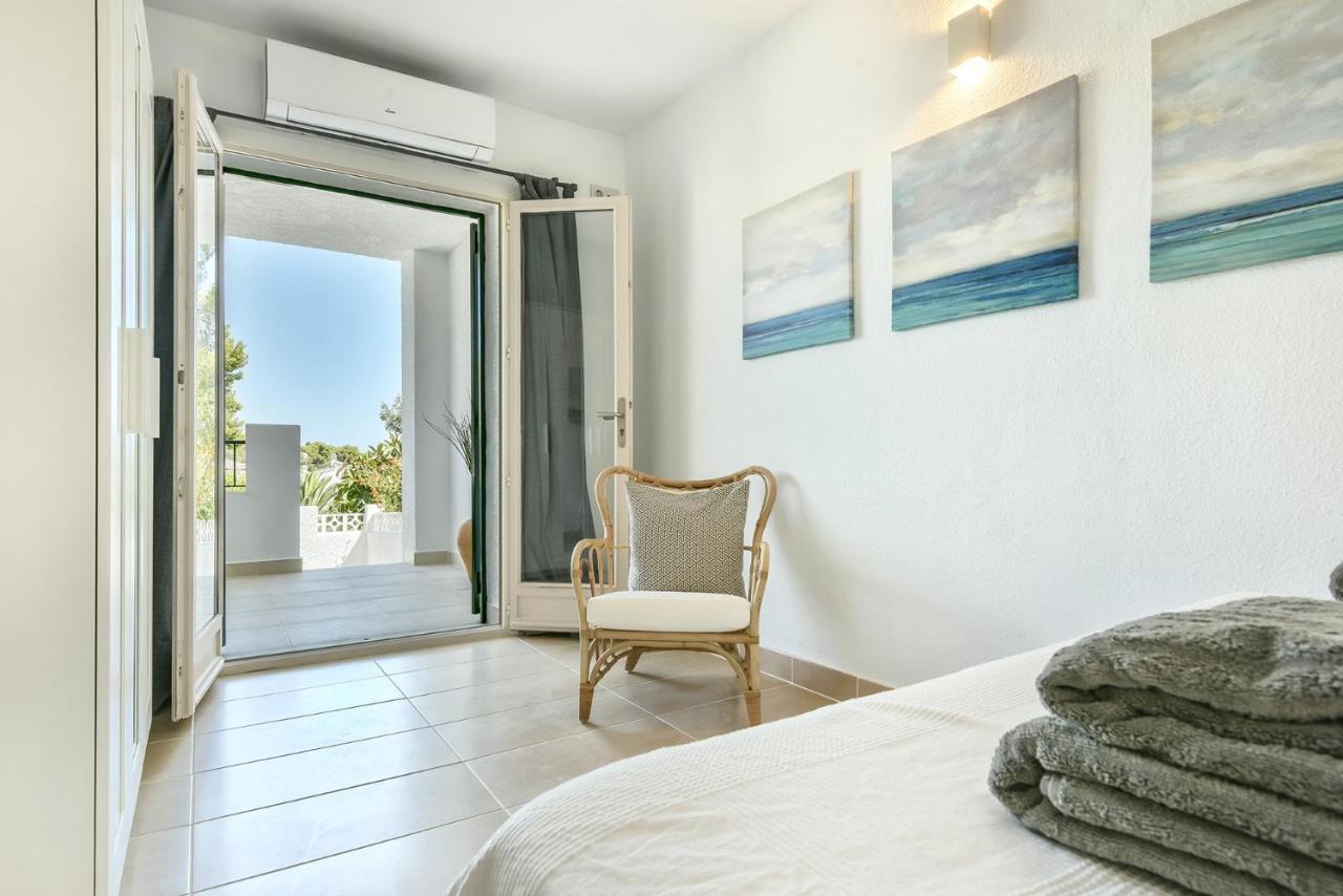 Modern Stylish Bungalow In Морайра Екстериор снимка